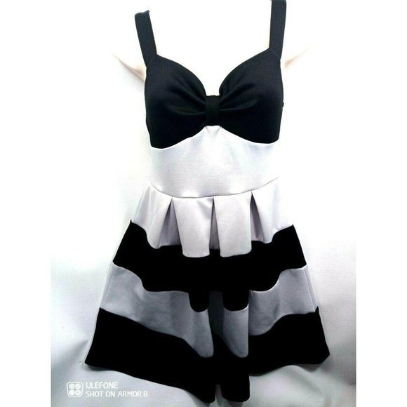 Rue 21 Sleeveless Striped knee length Dress NWOT Midi Ruffled - Picture 1 of 7